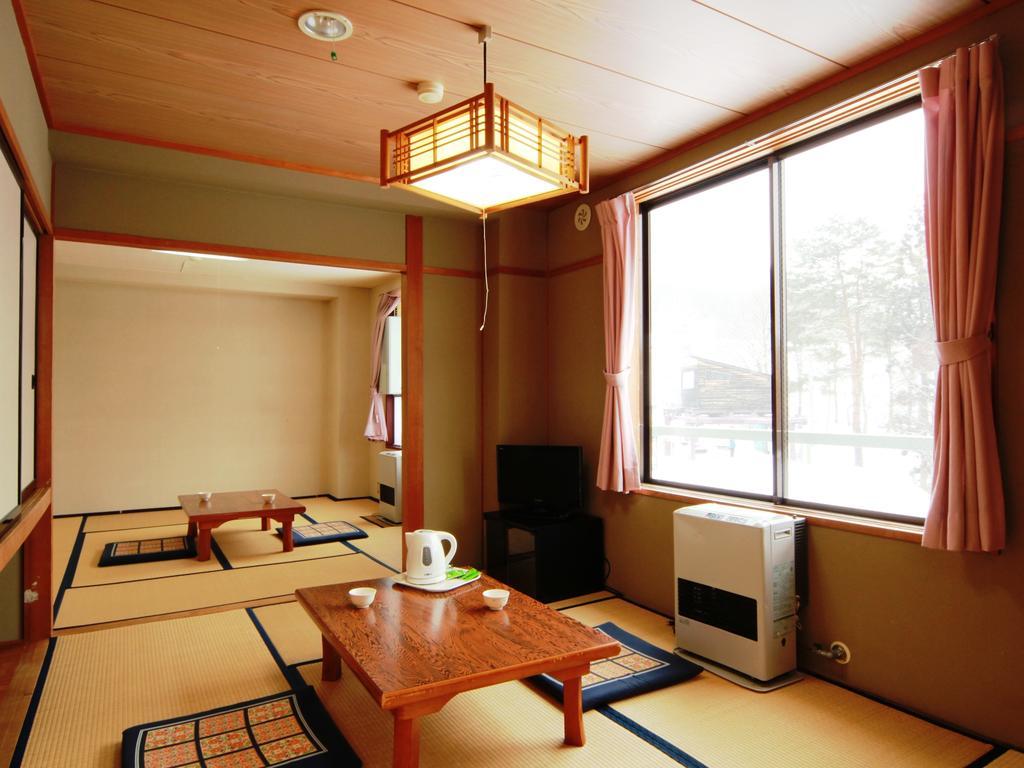 You Resort Hotel Яманути Экстерьер фото