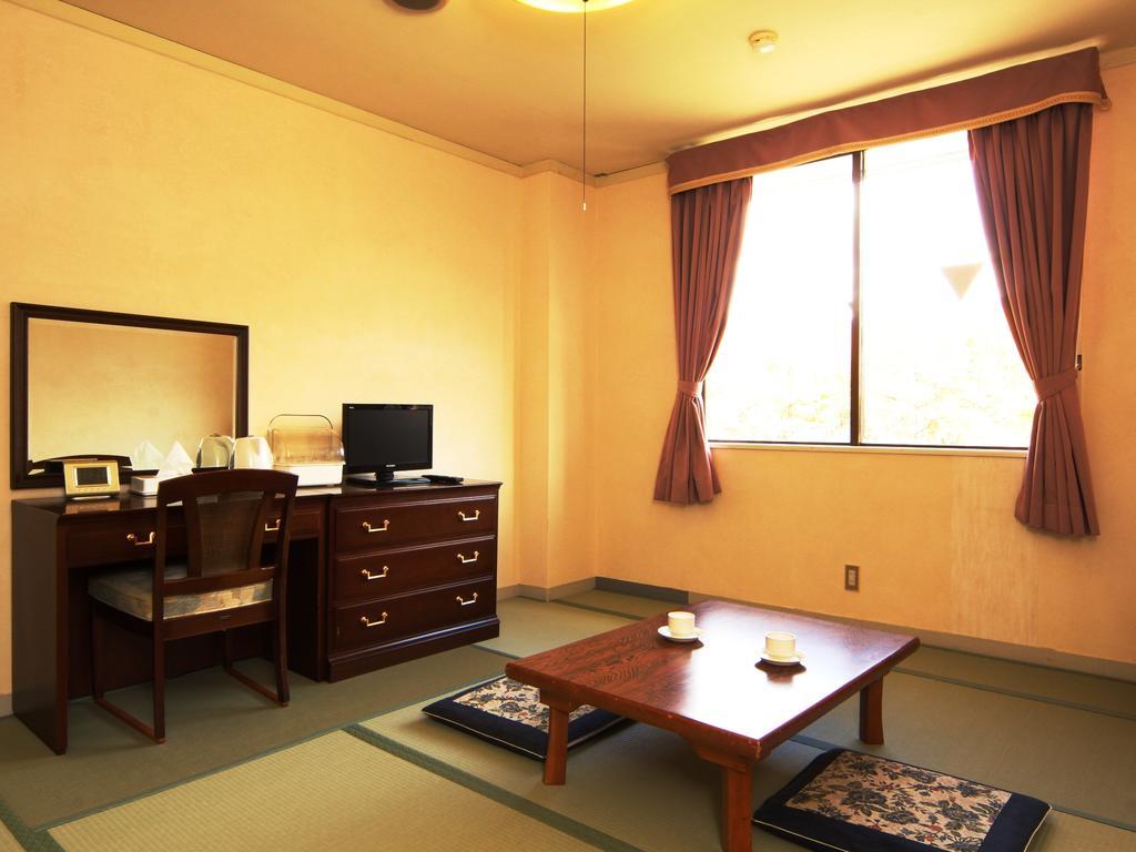 You Resort Hotel Яманути Экстерьер фото