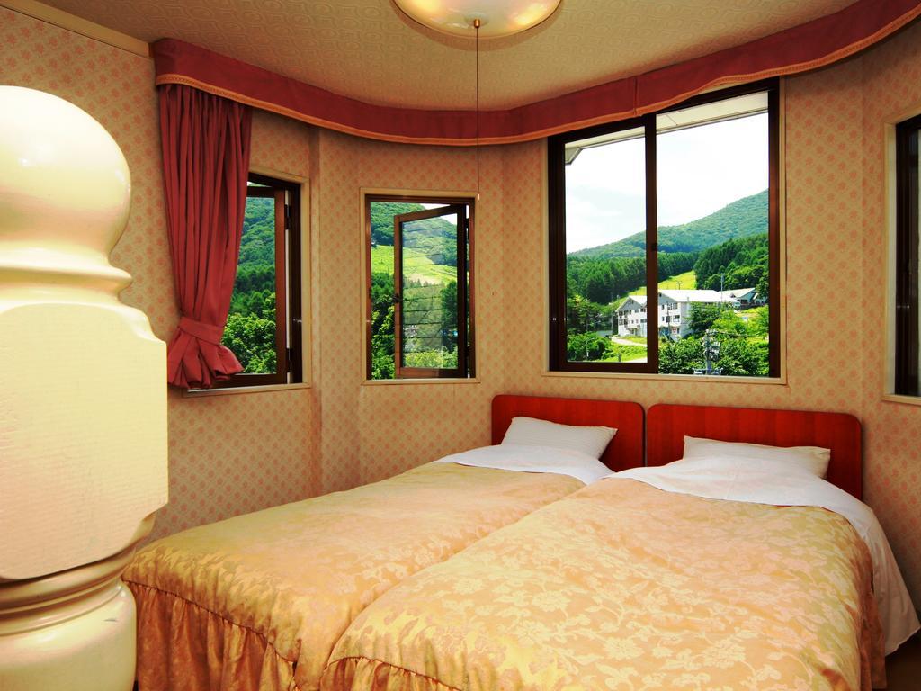 You Resort Hotel Яманути Экстерьер фото
